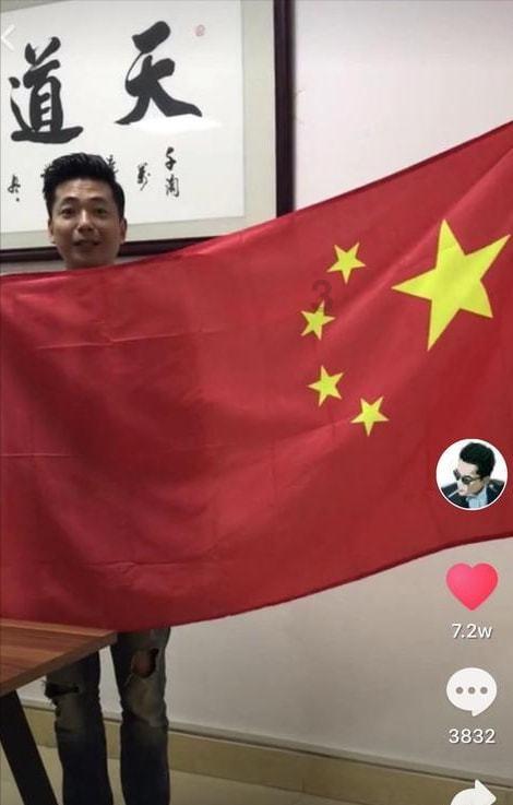 1940年,整个世界都在打仗,唯独匈牙利人在看这三位美女明星